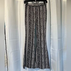 Patterned Stretch Flare Pants